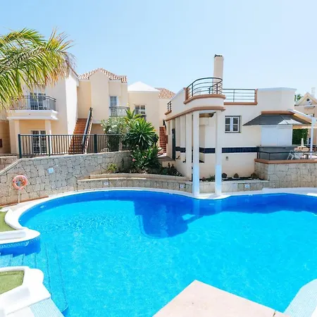 Amazing Renovated Pool View Apartment, 2 Min To Fañabe Costa Adeje (Tenerife)