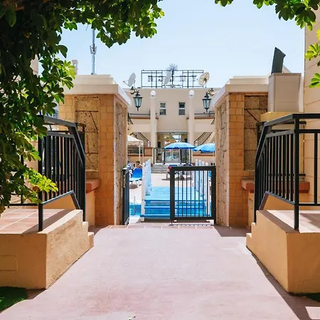 Amazing Renovated Pool View Apartment, 2 Min To Fañabe Apartamento *